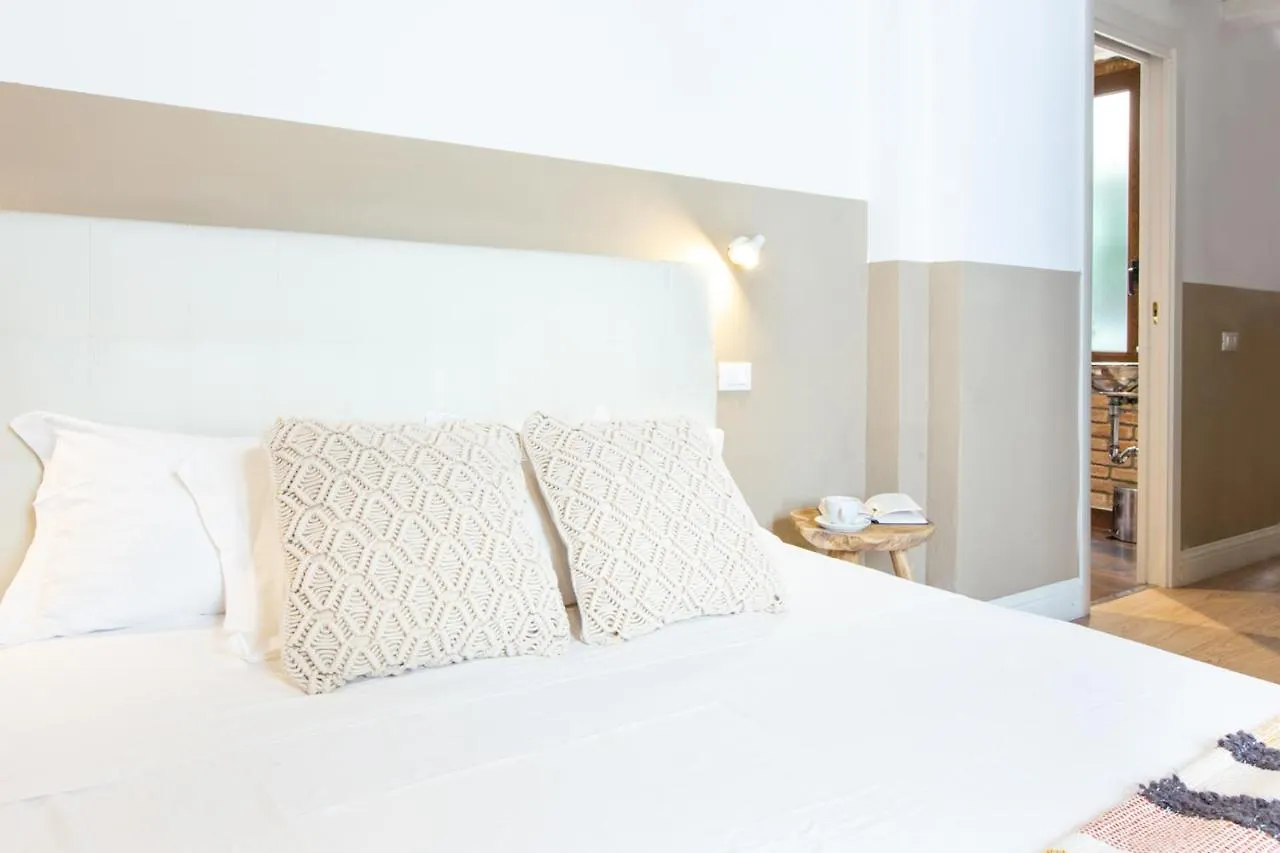 Guest house Maison Garibaldi Cagliari