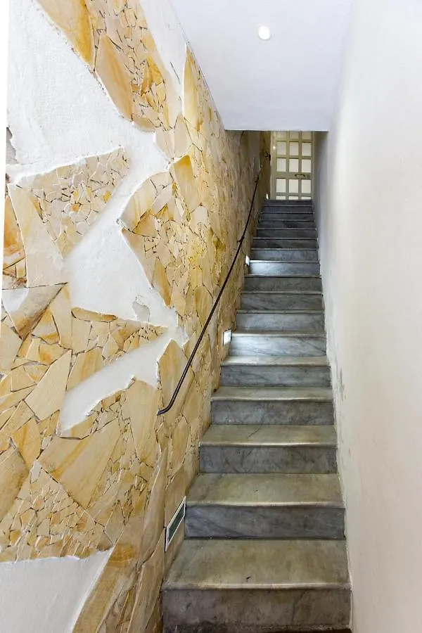 Guest house Maison Garibaldi Cagliari Italy
